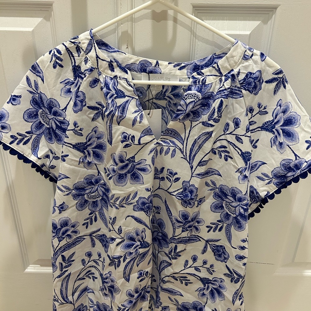 NWT Sugarlips Floral Ayla Split Neck Top, XL
